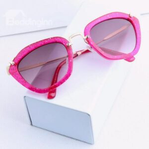 Fashionable Cat-Eye Women's Sunglasses