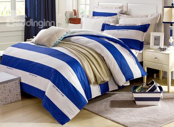 Navy and White Stripe Pattern 4-Piece Bedding Sets
