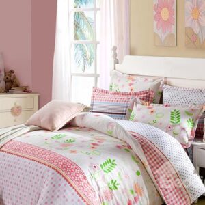 Flowers with Pink Background and Colorful Checkered Pattern 4-Piece Bedding Sets