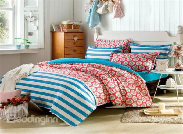 Blooming Flower and Blue Stripe Pattern 4-Piece Bedding Sets