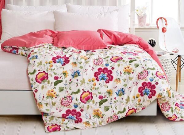 Adorable Small Colorful Floral 4-Piece Cotton Duvet Cover Sets