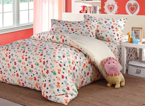 Lovely Colorful Animals Pattern Kids High Quality Cotton 4-Piece Duvet Cover Sets
