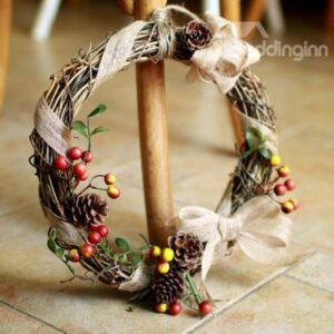 High Quality Rattan and Pinecone 20cm Christmas Decoration