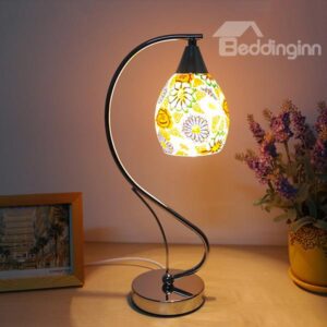 Modern Romantic Sunflower Glass Shade 1-Light Table Lamp