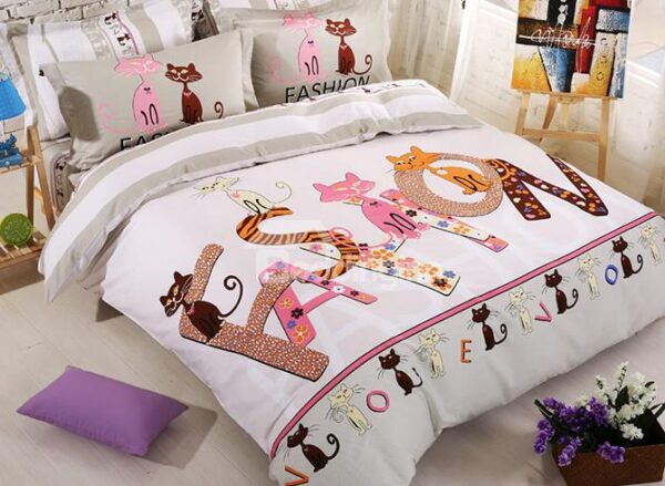 Lovely Cats Family Kids Organic Cotton 4-Piece Duvet Cover Set