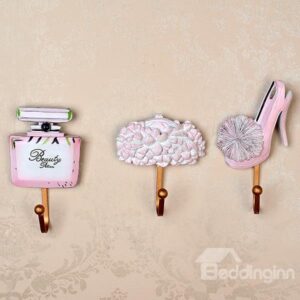 Lovely High-Heels and Perfume Design 1-Set Resin Wall Hooks