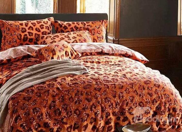 Wild Golden Leopard Print 4-Piece Cotton Duvet Cover Sets