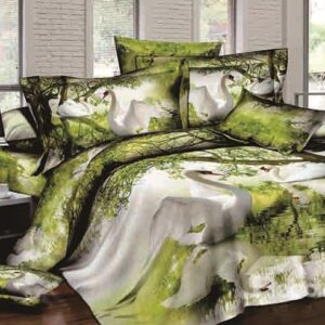 Swan Flapping Wings on Lake Green 4-Piece Cotton Duvet Cover Sets