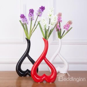 Modern Unique 3-Color Heart-Shaped Ceramic Table Decoration Flower Vase