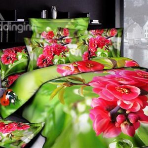 Blooming Red Flowers Design with Green Background 4-Piece Duvet Cover Sets