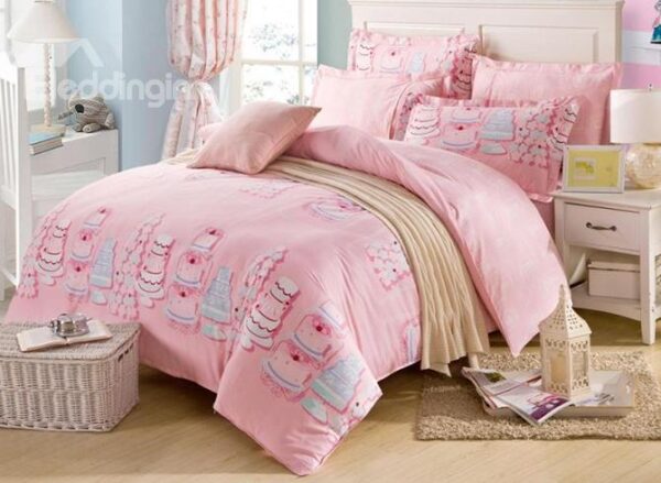Light Pink Cakes and Christmas Tree Pattern Kids Duvet Cover Set