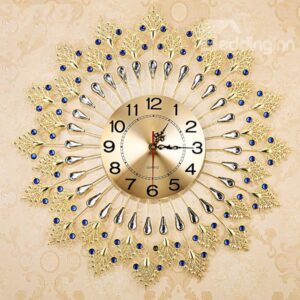 Fabulous Decorative Golden Metal Artwork Mute Wall Clock
