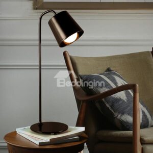 Classic Simple Iron Bedside Study Table Lamp