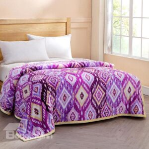 Cozy Geometric Figure Design Purple Flannel Blanket