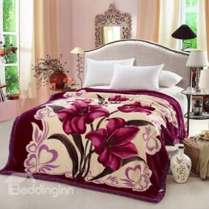 Warm Cozy Vintage Flowers Design Raschel Blanket