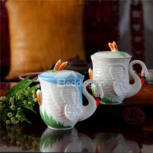 Gorgeous Swan Design With Lid Ceramic Coffee Mug