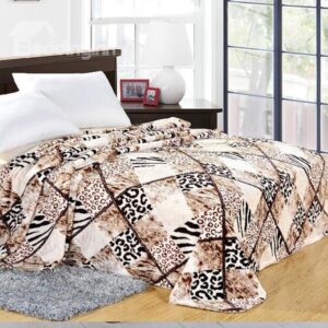 Chic Leopard Plaid Design Cozy Polyester Blanket