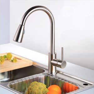 Brass Retractable One-Hole One-Handle Kitchen Sink Faucet