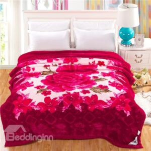 Top Class Gorgeous Fiery Red Flower Printing Raschel Blanket