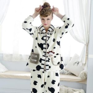 New Design Supur Lovely Cow Pattern Flannel Women's Pajamas Set