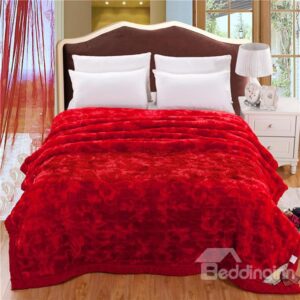 Fluffy Solid-Colored Design Red Thick Raschel Blanket