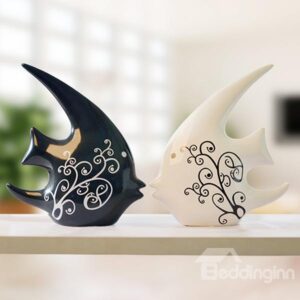 Wonderful Ceramic Fish Design 1-Pair Desktop Decoration