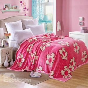 Pretty Floral Printing Sweet Pink Flannel Blanket