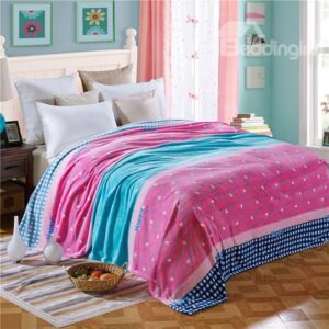 Lovely Hearts Printed Cozy Flannel Bed Blanket
